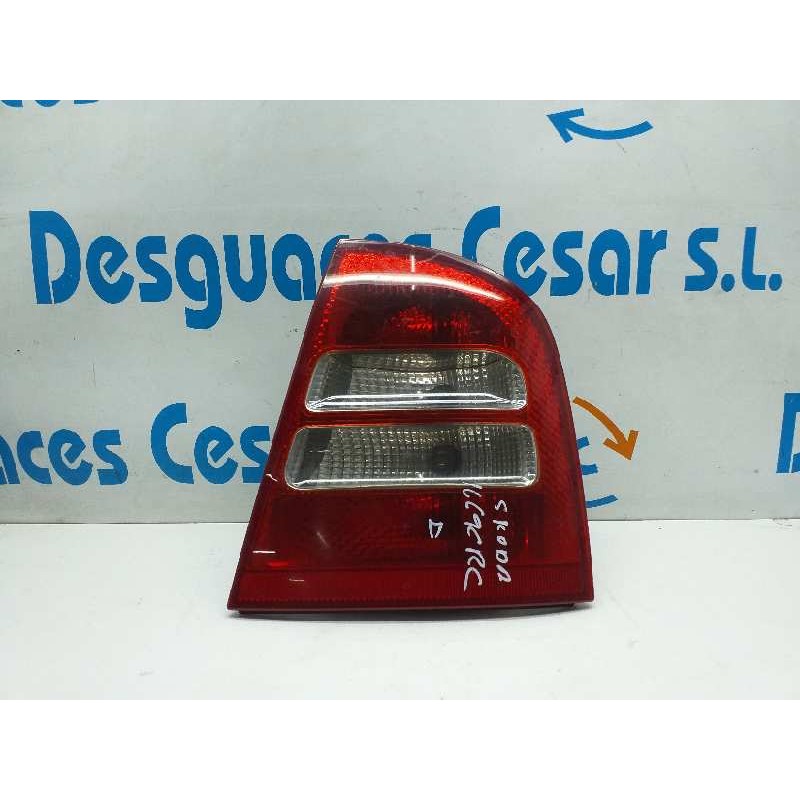 PILOTO TRASERO DERECHO 1U6945096  - imagen 1