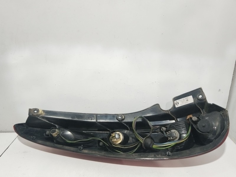 Recambio de piloto trasero derecho para nissan almera tino (v10) 2.2 dci referencia OEM IAM 26550BU200  