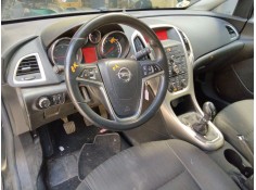 opel astra j (p10) del año 2010 2