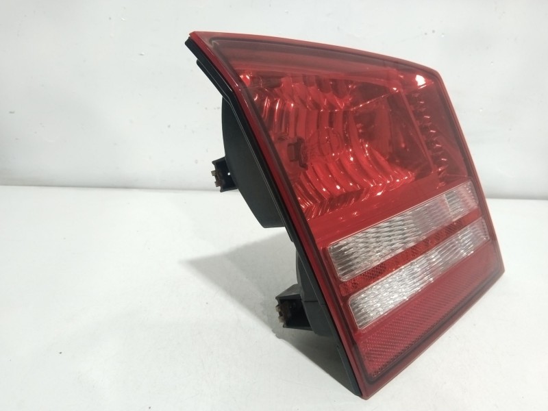 Recambio de piloto trasero izquierdo interior para dodge journey 2.0 crd referencia OEM IAM 04806369AF  04806369AC