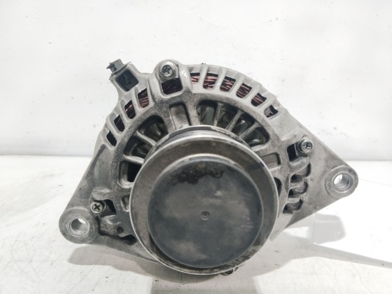 Recambio de alternador para kia sorento i (jc) 2.5 crdi referencia OEM IAM CGB11393 373004A112 
