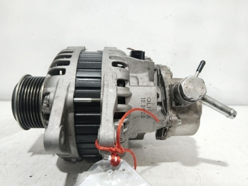 Recambio de alternador para kia sorento i (jc) 2.5 crdi referencia OEM IAM CGB11393 373004A112 
