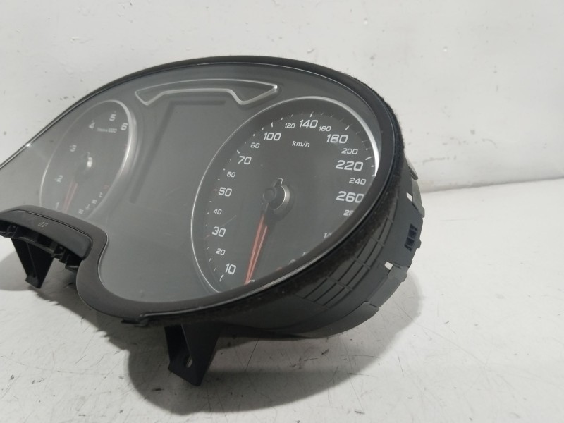 Recambio de cuadro instrumentos para audi a3 sportback (8va, 8vf) 1.4 tfsi referencia OEM IAM   