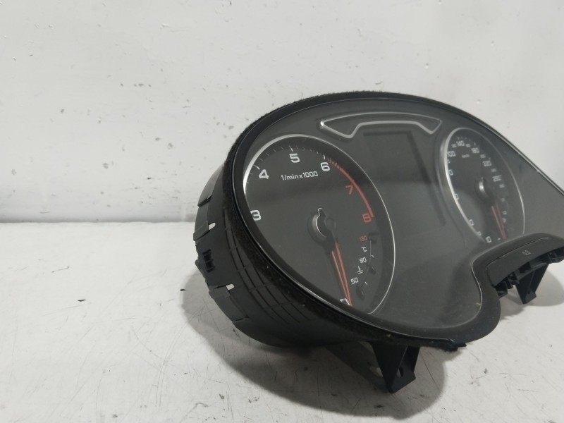 Recambio de cuadro instrumentos para audi a3 sportback (8va, 8vf) 1.4 tfsi referencia OEM IAM   