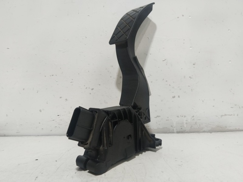 Recambio de pedal acelerador para audi a3 sportback (8va, 8vf) 1.4 tfsi referencia OEM IAM   