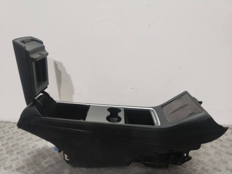 Recambio de consola central para tesla model y (5yjy) ev referencia OEM IAM 01755501  