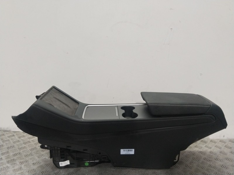 Recambio de consola central para tesla model y (5yjy) ev referencia OEM IAM 01755501  