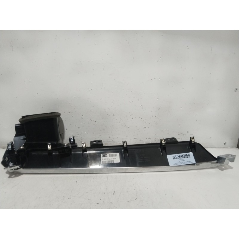 Recambio de aireador delantero derecho para nissan x-trail iii (t32_, t32r, t32rr) 1.3 dig-t referencia OEM IAM 684116RB0A  