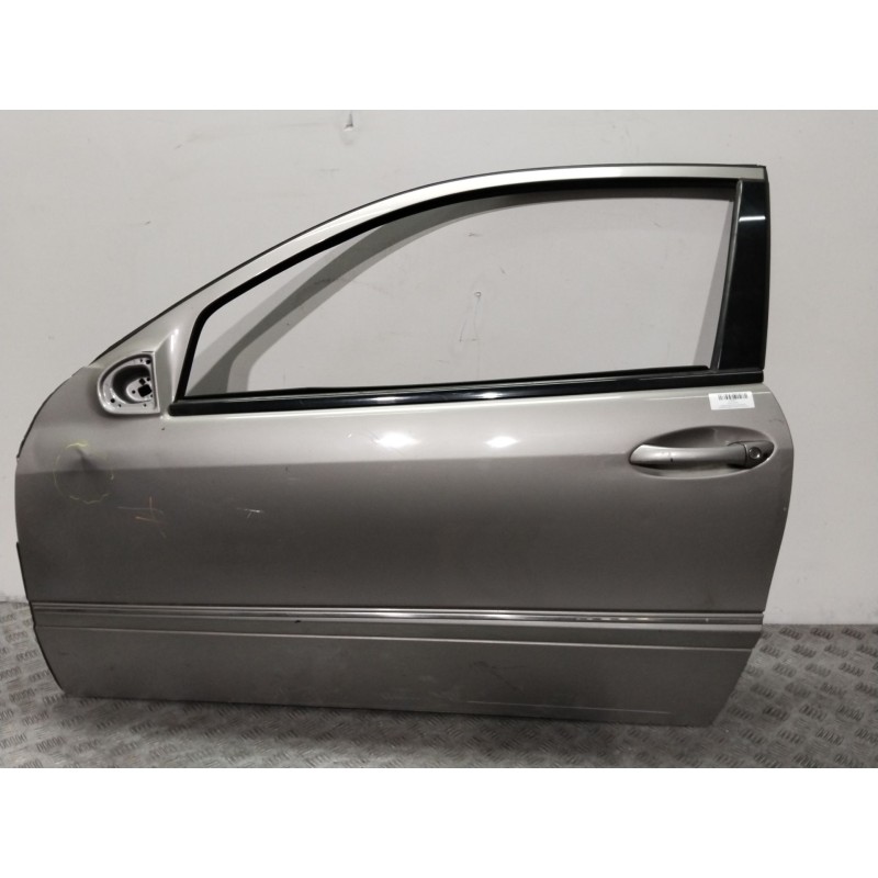 Recambio de puerta delantera izquierda para mercedes-benz clase clc (cl203) clc 220 cdi (203.708) referencia OEM IAM A2037201505