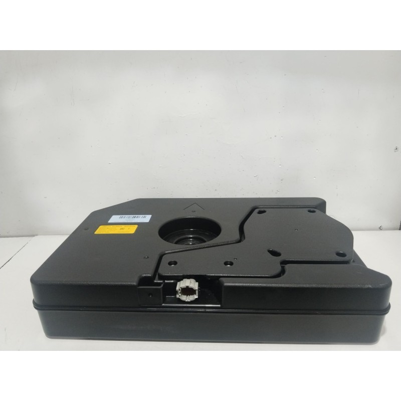 Recambio de altavoz para nissan x-trail iii (t32_, t32r, t32rr) 1.3 dig-t referencia OEM IAM 281706UM0A  