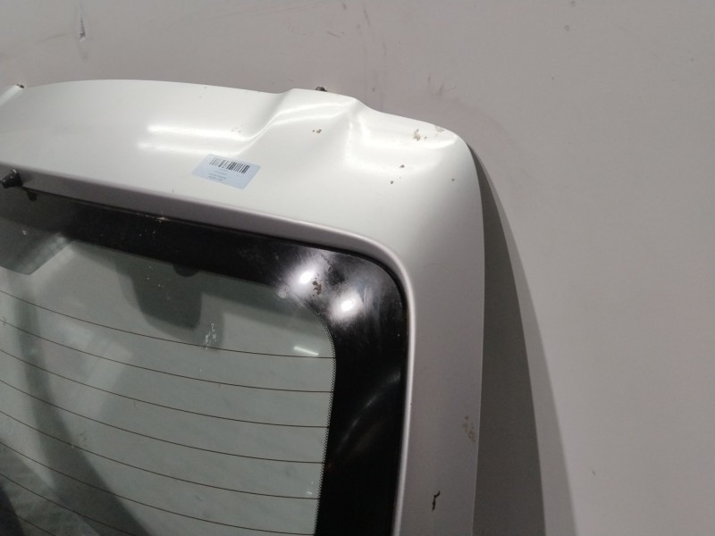 Recambio de porton trasero para mazda 3 (bk) 1.6 (bk14) referencia OEM IAM BP4L62020D  PLATA