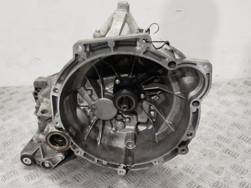 Recambio de caja cambios para ford focus berlina (cap) ghia referencia OEM IAM DV6R7002ABC  