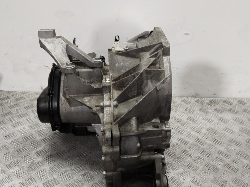 Recambio de caja cambios para ford focus berlina (cap) ghia referencia OEM IAM DV6R7002ABC  