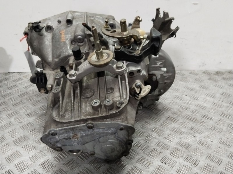 Recambio de caja cambios para peugeot 307 sw (3h) 2.0 hdi 135 referencia OEM IAM 20MB01  