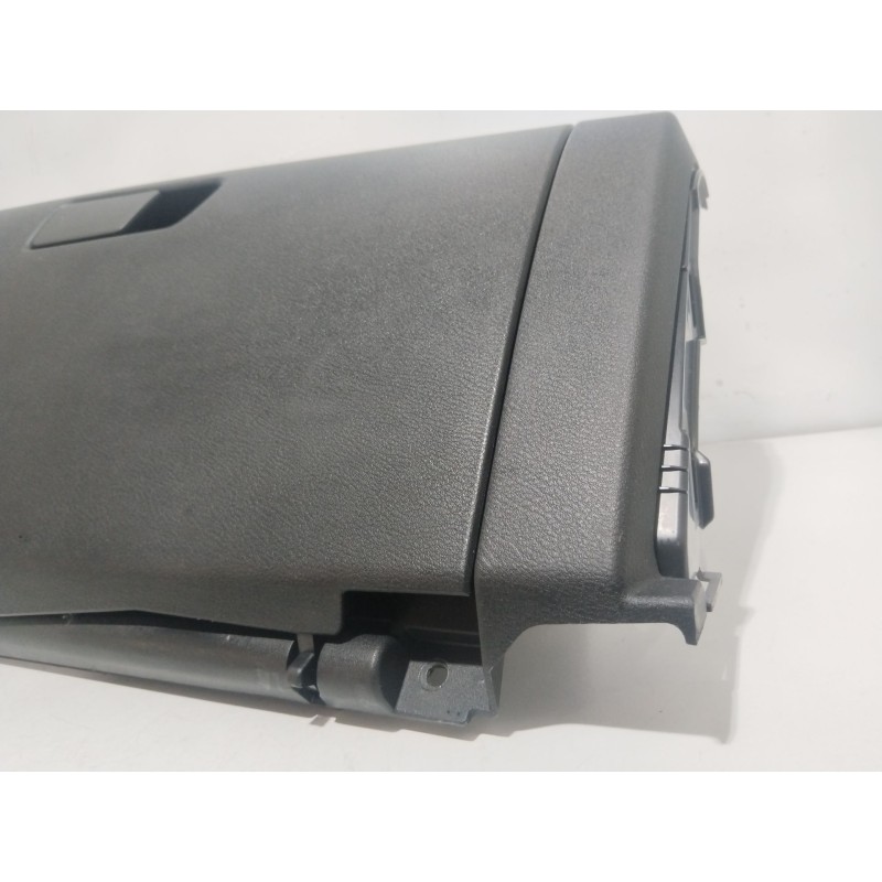 Recambio de guantera para nissan x-trail iii (t32_, t32r, t32rr) 1.3 dig-t referencia OEM IAM 681026RB0A  