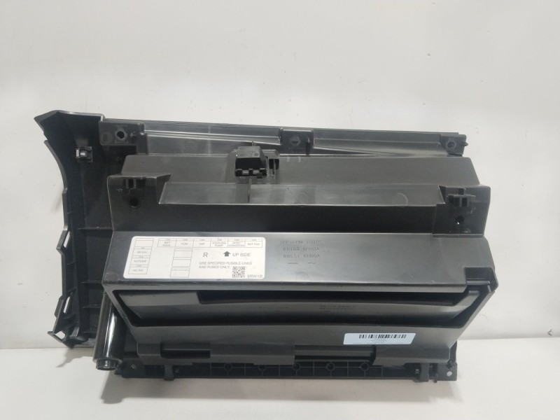 Recambio de guantera para nissan x-trail iii (t32_, t32r, t32rr) 1.3 dig-t referencia OEM IAM 681026RB0A  