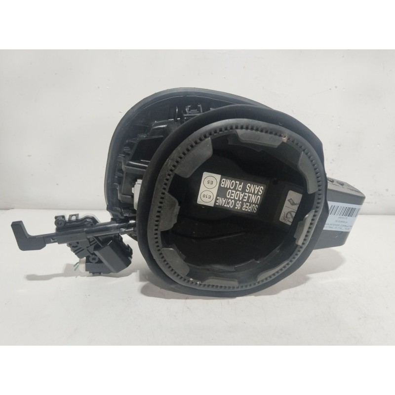Recambio de tapa exterior combustible para nissan x-trail iii (t32_, t32r, t32rr) 1.3 dig-t referencia OEM IAM 781206RA1A  