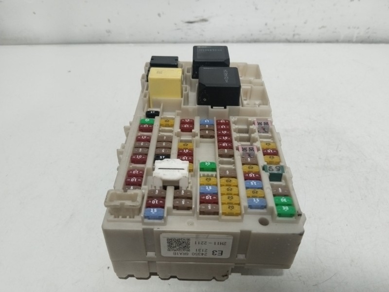 Recambio de caja reles / fusibles para nissan x-trail iii (t32_, t32r, t32rr) 1.3 dig-t referencia OEM IAM 2435063A1B  