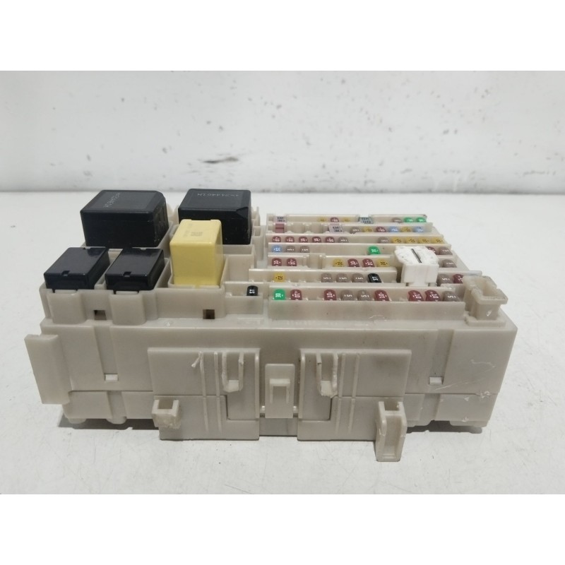 Recambio de caja reles / fusibles para nissan x-trail iii (t32_, t32r, t32rr) 1.3 dig-t referencia OEM IAM 2435063A1B  