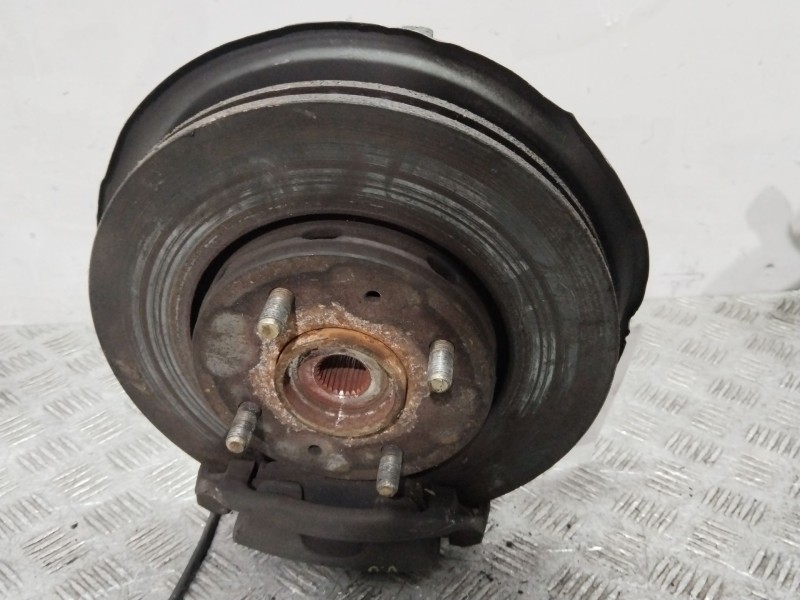 Recambio de mangueta delantera derecha para citroën c4 i (lc_) 1.6 hdi referencia OEM IAM 1606631080  