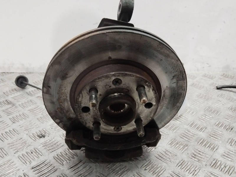 Recambio de mangueta delantera derecha para chevrolet aveo / kalos sedán (t200) 1.4 referencia OEM IAM 96535191  