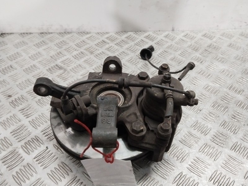 Recambio de mangueta delantera derecha para chevrolet aveo / kalos sedán (t200) 1.4 referencia OEM IAM 96535191  