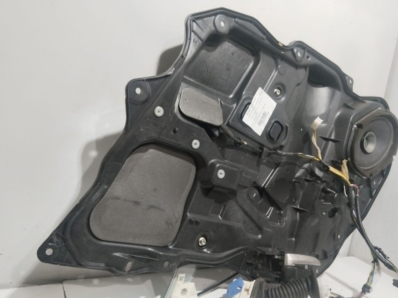 Recambio de elevalunas delantero derecho para mazda 3 berlina (bk) 1.6 crdt active referencia OEM IAM BP4K5897XG  