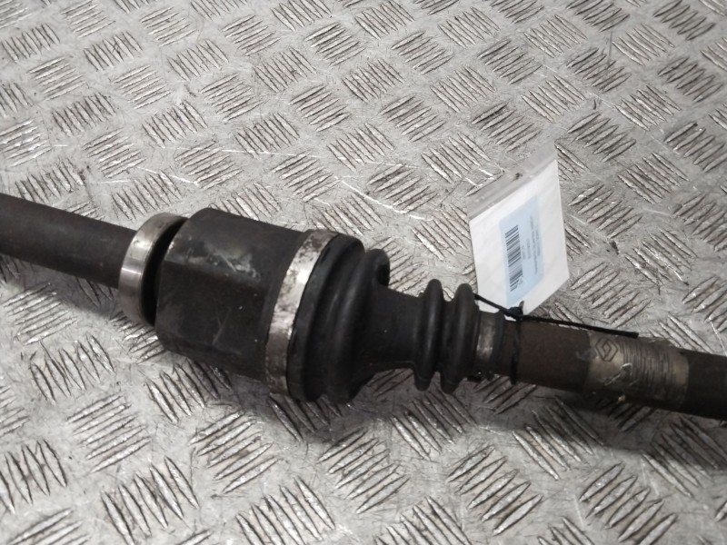 Recambio de transmision delantera derecha para renault scenic ii confort dynamique referencia OEM IAM 8200790517  