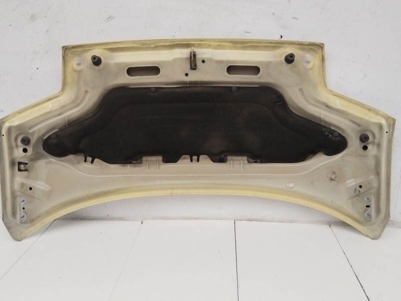 Recambio de capot para citroën c2 furio referencia OEM IAM 7901K2  VERDE