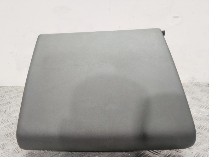 Recambio de guantera para land rover range rover (lm) td6 hse referencia OEM IAM 8262214  