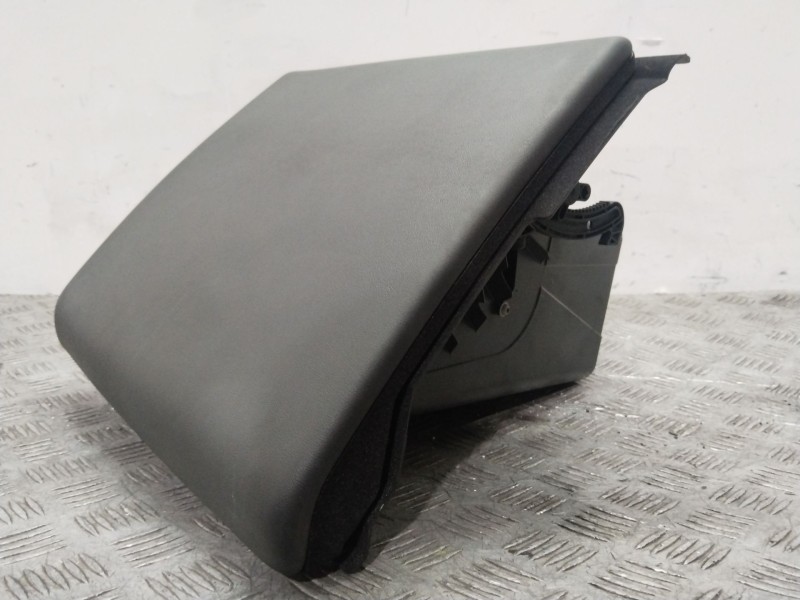 Recambio de guantera para land rover range rover (lm) td6 hse referencia OEM IAM 8262214  