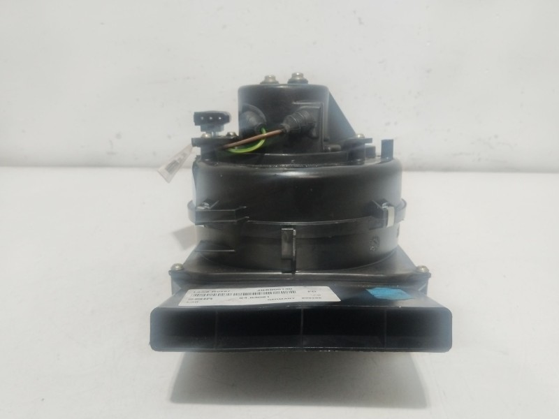 Recambio de motor calefaccion para land rover range rover (lm) td6 hse referencia OEM IAM JNB000130  