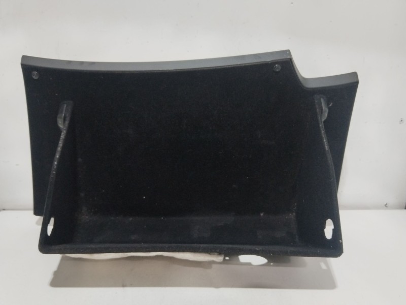 Recambio de guantera para hyundai i40 cab bluedrive referencia OEM IAM 845433Z000  