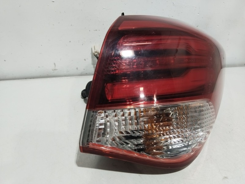 Recambio de piloto trasero derecho para hyundai i40 cab bluedrive referencia OEM IAM 924023Z6  