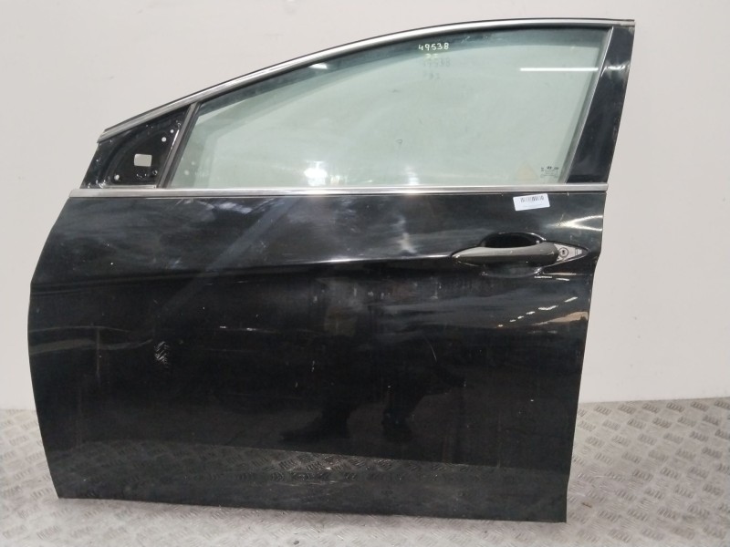 Recambio de puerta delantera izquierda para hyundai i40 cab bluedrive referencia OEM IAM 760033Z000  