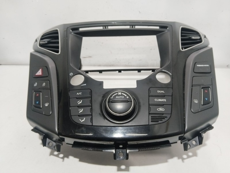 Recambio de mando calefaccion / aire acondicionado para hyundai i40 cab bluedrive referencia OEM IAM 972503ZAD1  