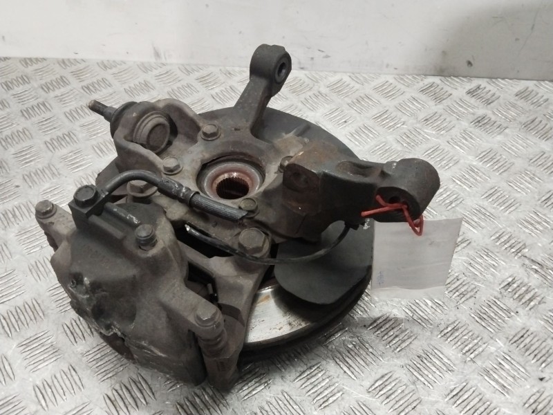 Recambio de mangueta delantera izquierda para dodge journey 2.0 crd referencia OEM IAM 5006211AA  