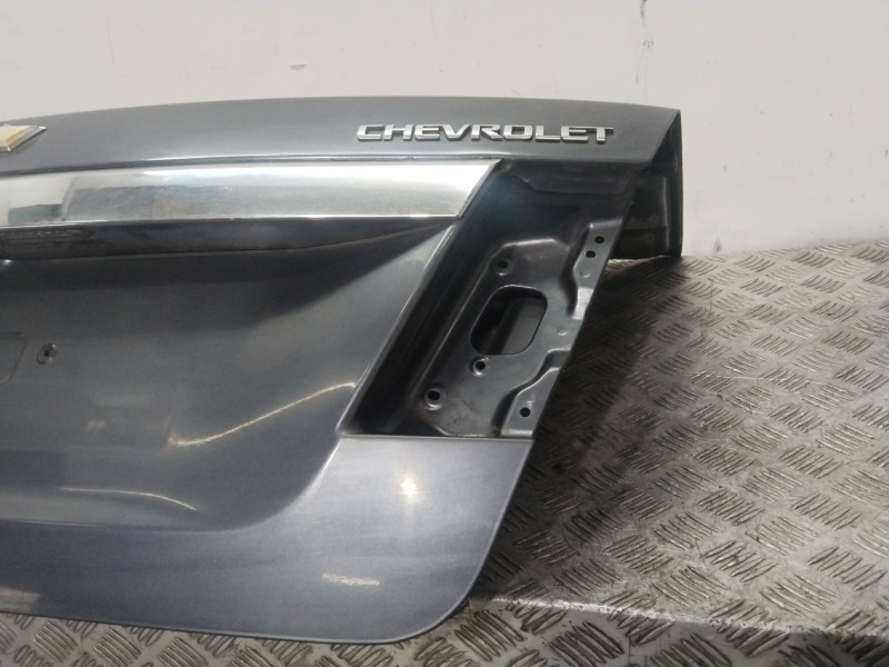 Recambio de tapa maletero para chevrolet epica (kl1_) 2.0 referencia OEM IAM   NEGRO