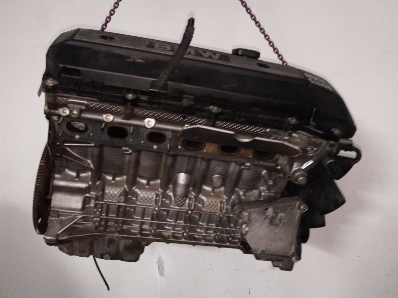 Recambio de motor completo para bmw 3 touring (e46) 320 i referencia OEM IAM 226S1  
