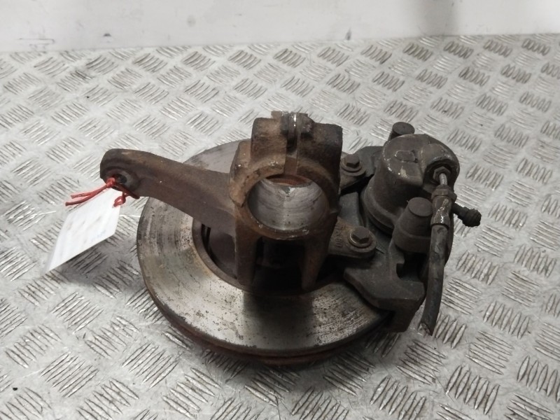 Recambio de mangueta delantera derecha para ford fiesta v van 1.4 tdci referencia OEM IAM 1474306  