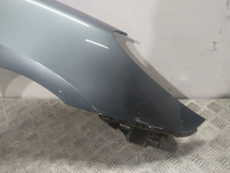 Recambio de aleta delantera derecha para peugeot 307 sw (3h) 1.6 hdi 110 referencia OEM IAM 7841T2  