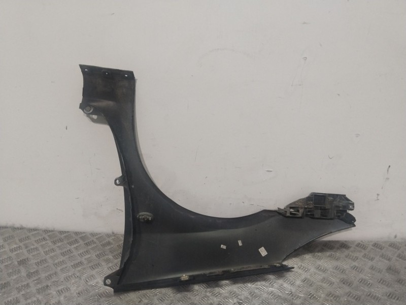 Recambio de aleta delantera derecha para peugeot 307 sw (3h) 1.6 hdi 110 referencia OEM IAM 7841T2  