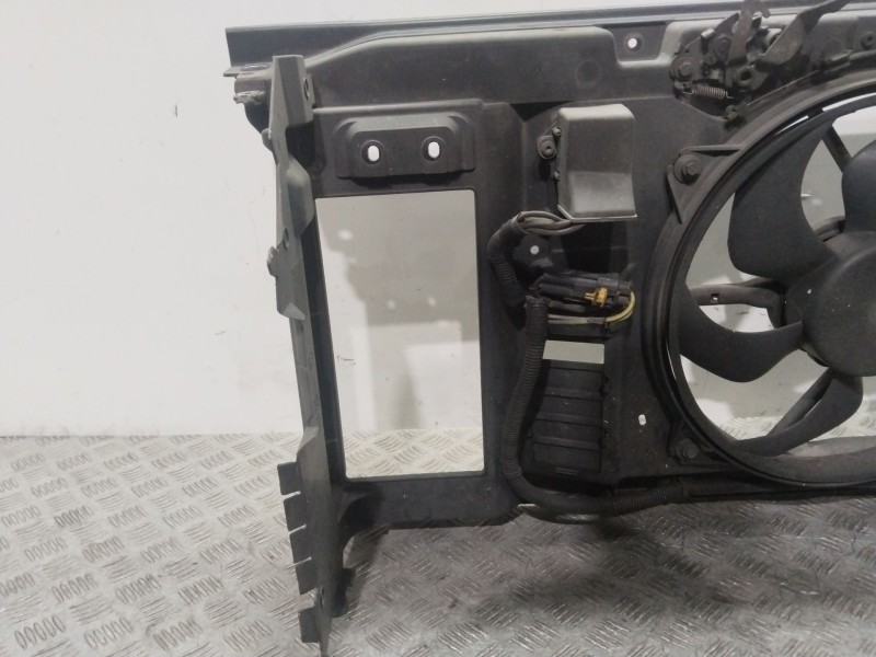 Recambio de panel frontal para peugeot 307 sw (3h) 1.6 hdi 110 referencia OEM IAM 7104V7  