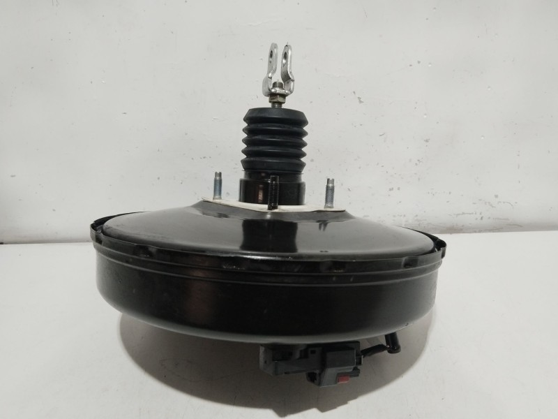 Recambio de servofreno para hyundai i40 cab bluedrive referencia OEM IAM 591103Z160  