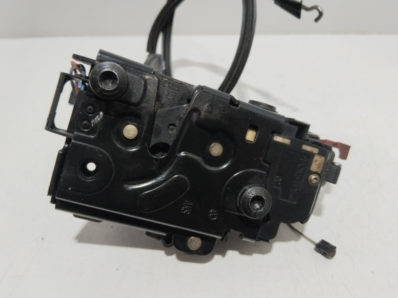 Recambio de cerradura puerta trasera derecha para skoda octavia berlina (1z3) collection referencia OEM IAM 7L0839016  