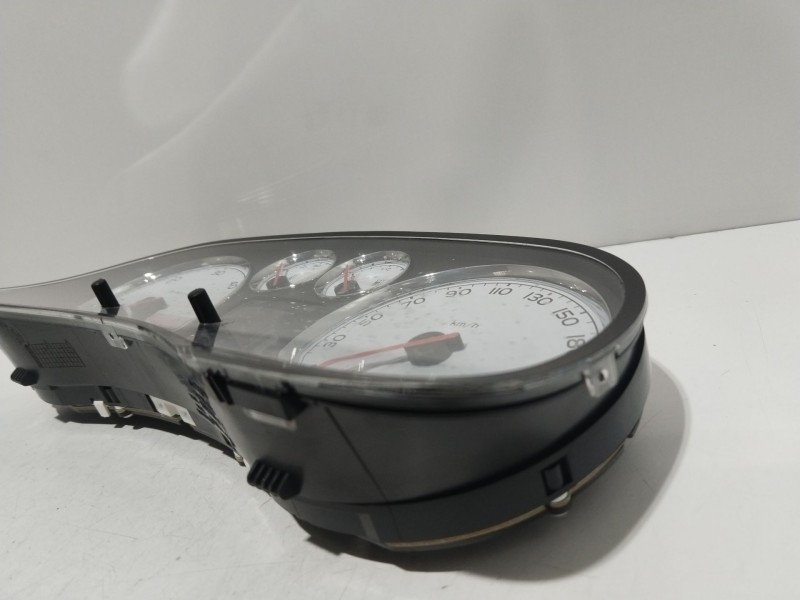 Recambio de cuadro instrumentos para peugeot 307 sw (3h) 1.6 hdi 110 referencia OEM IAM 821165  