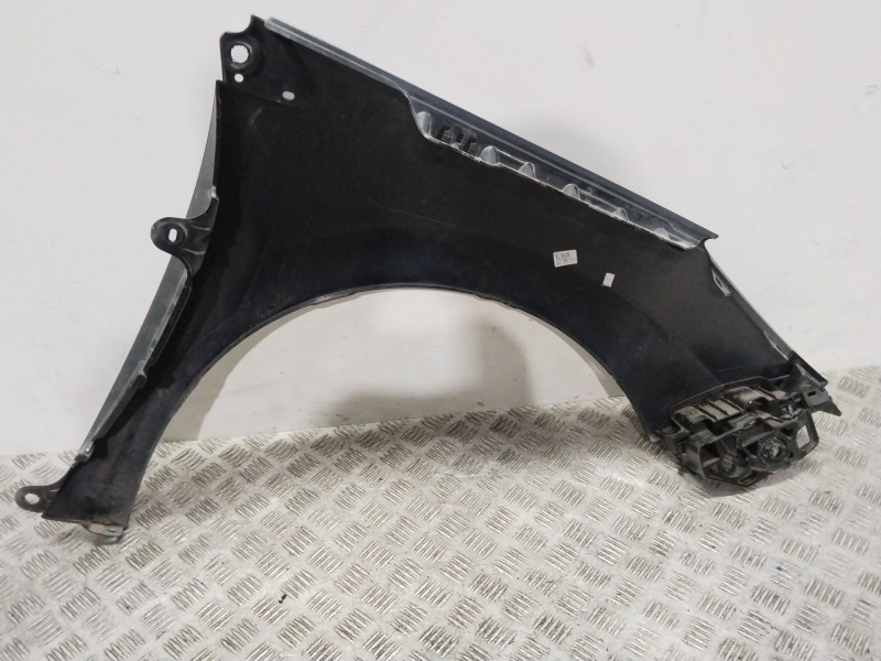 Recambio de aleta delantera izquierda para peugeot 308 sw envy referencia OEM IAM SLV7840W1  NEGRO