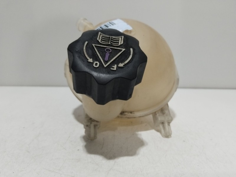 Recambio de deposito expansion para peugeot 307 sw (3h) 1.6 hdi 110 referencia OEM IAM 1323H7  