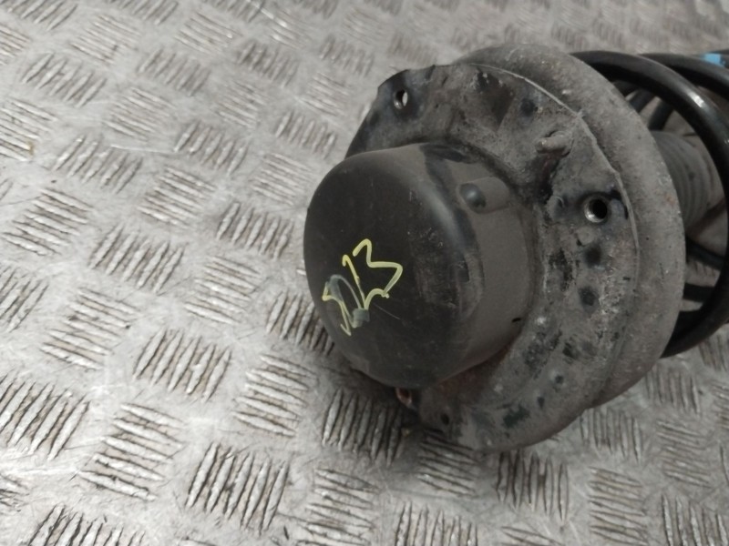 Recambio de amortiguador delantero izquierdo para peugeot 206 berlina x-line referencia OEM IAM 0370401  