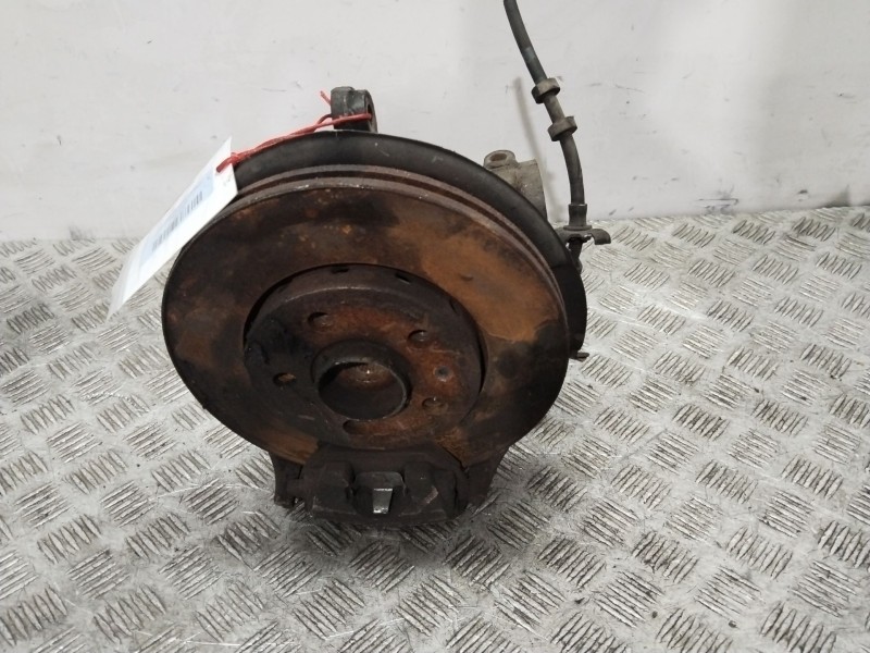 Recambio de mangueta delantera derecha para skoda roomster (5j7) 1.2 referencia OEM IAM 6Q0407256S  